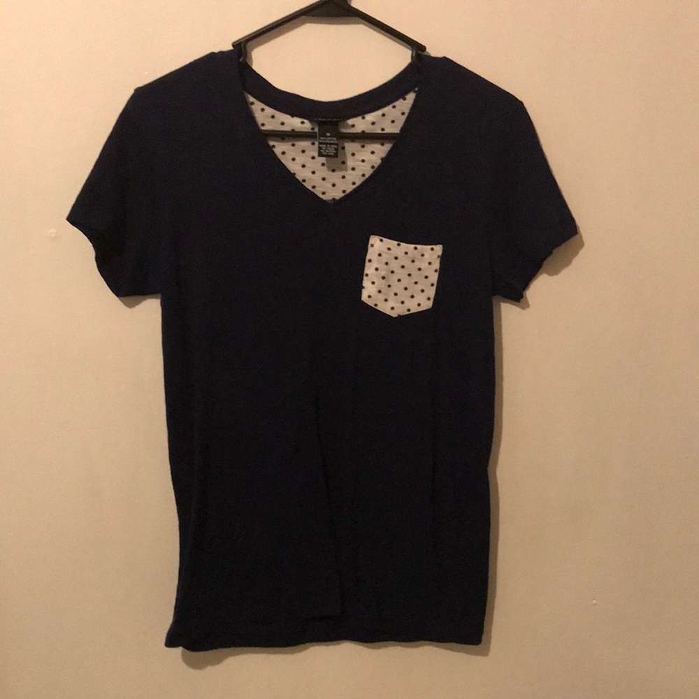 Rue 21 medium Navy neck